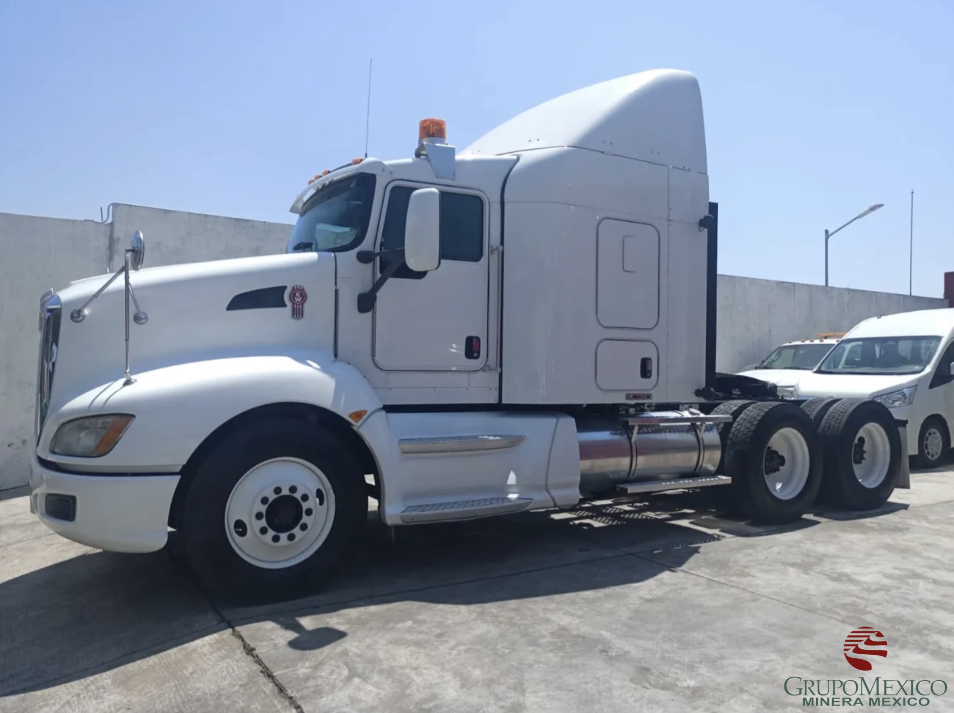 Tractocamion Kenworth Modelo T800 Año 2018 Precio $ 1,070.000.00 - Imagen 4