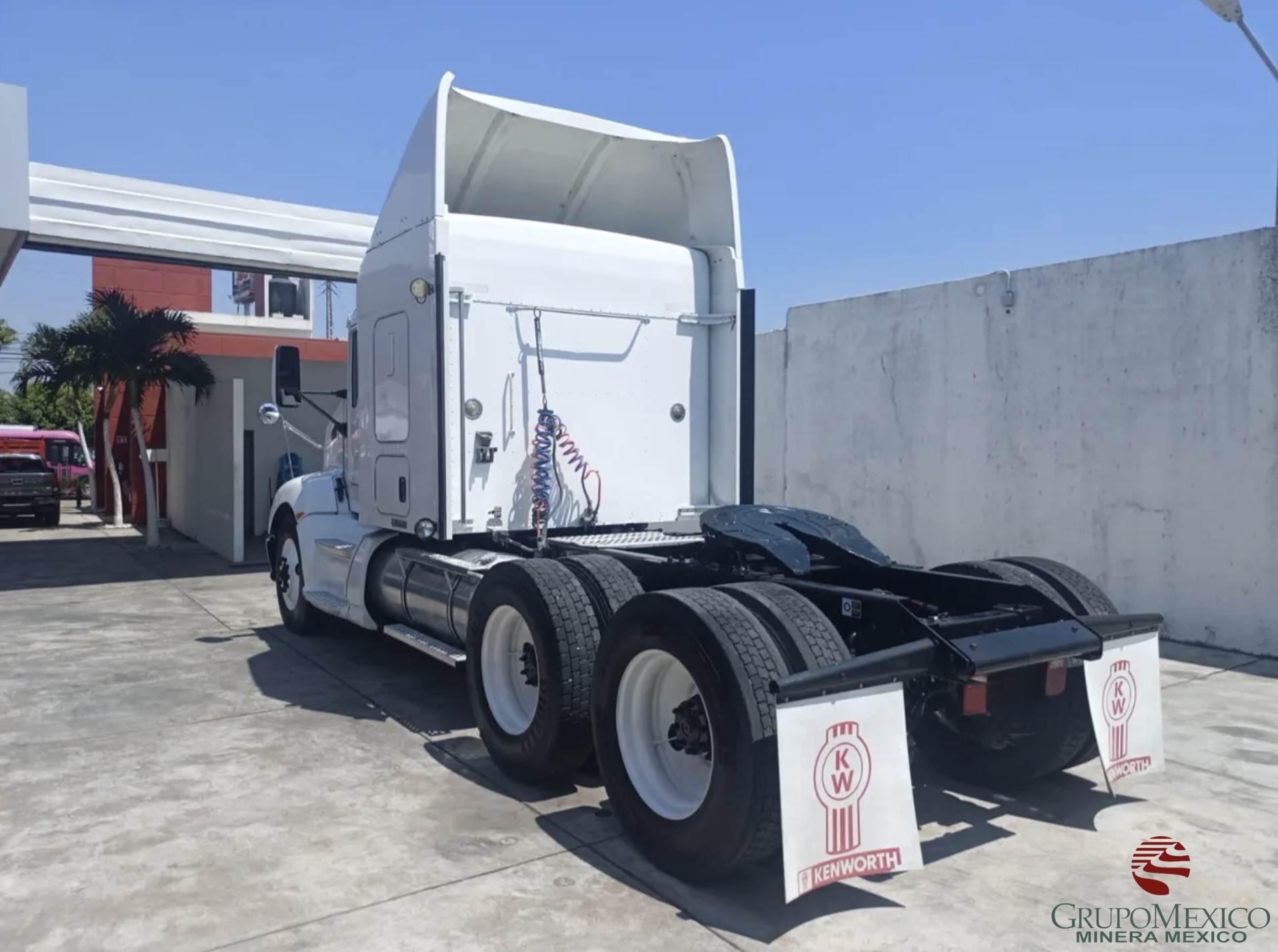 Tractocamion Kenworth Modelo T800 Año 2018 Precio $ 1,070.000.00 - Imagen 5