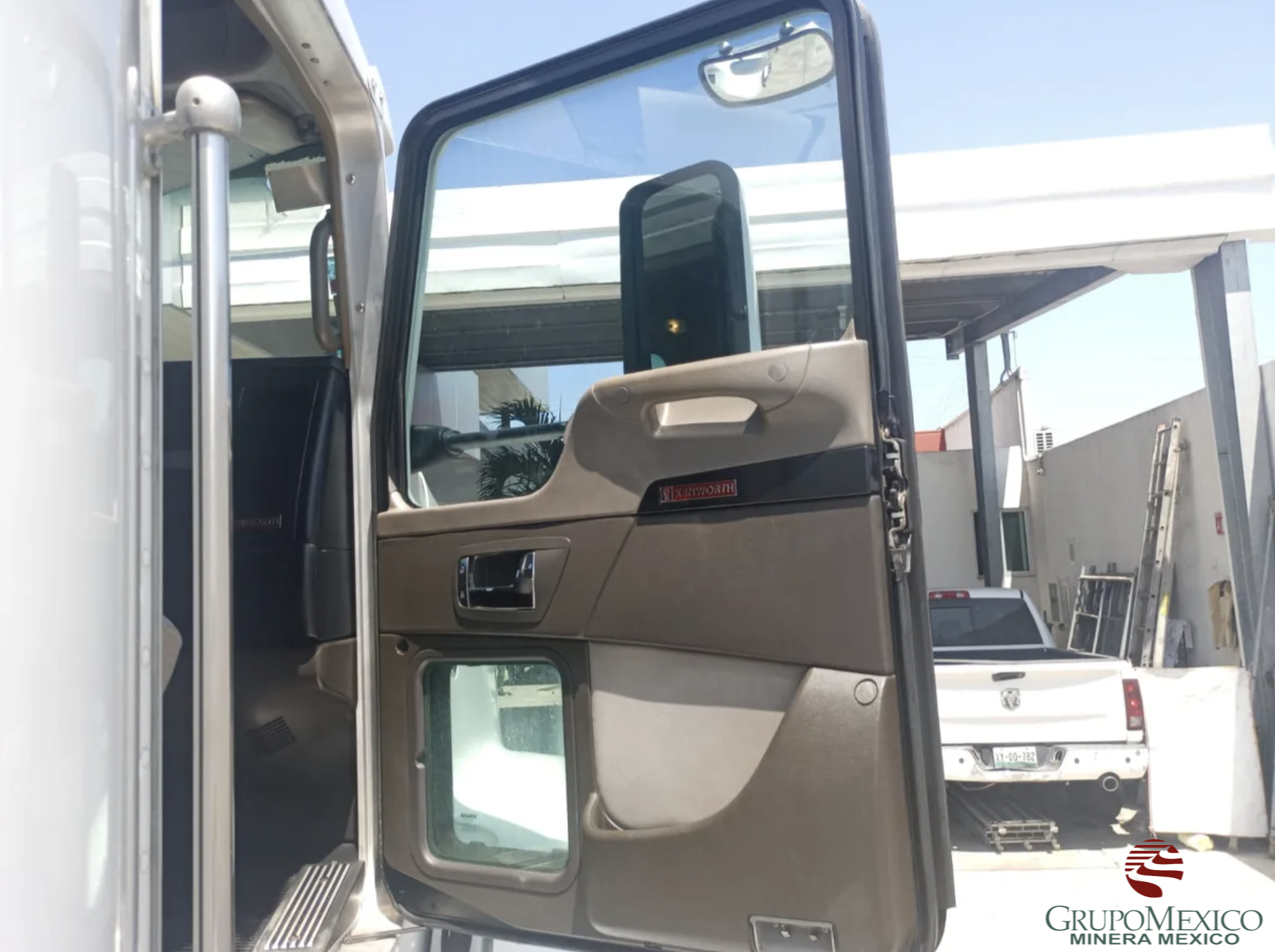 Tractocamion Kenworth Modelo T800 Año 2018 Precio $ 1,070.000.00 - Imagen 16