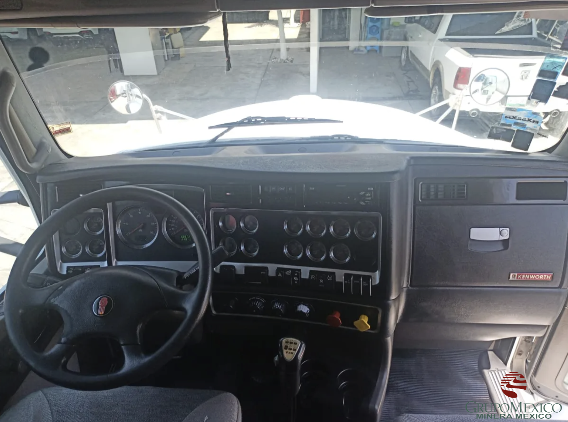 Tractocamion Kenworth Modelo T800 Año 2018 Precio $ 1,070.000.00 - Imagen 12