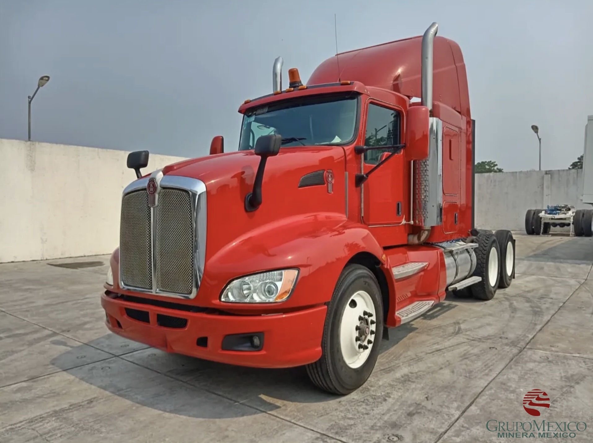 Tractocamion Kenworth Modelo T660 Año 2014 Precio $ 710.000.00 - Imagen 2
