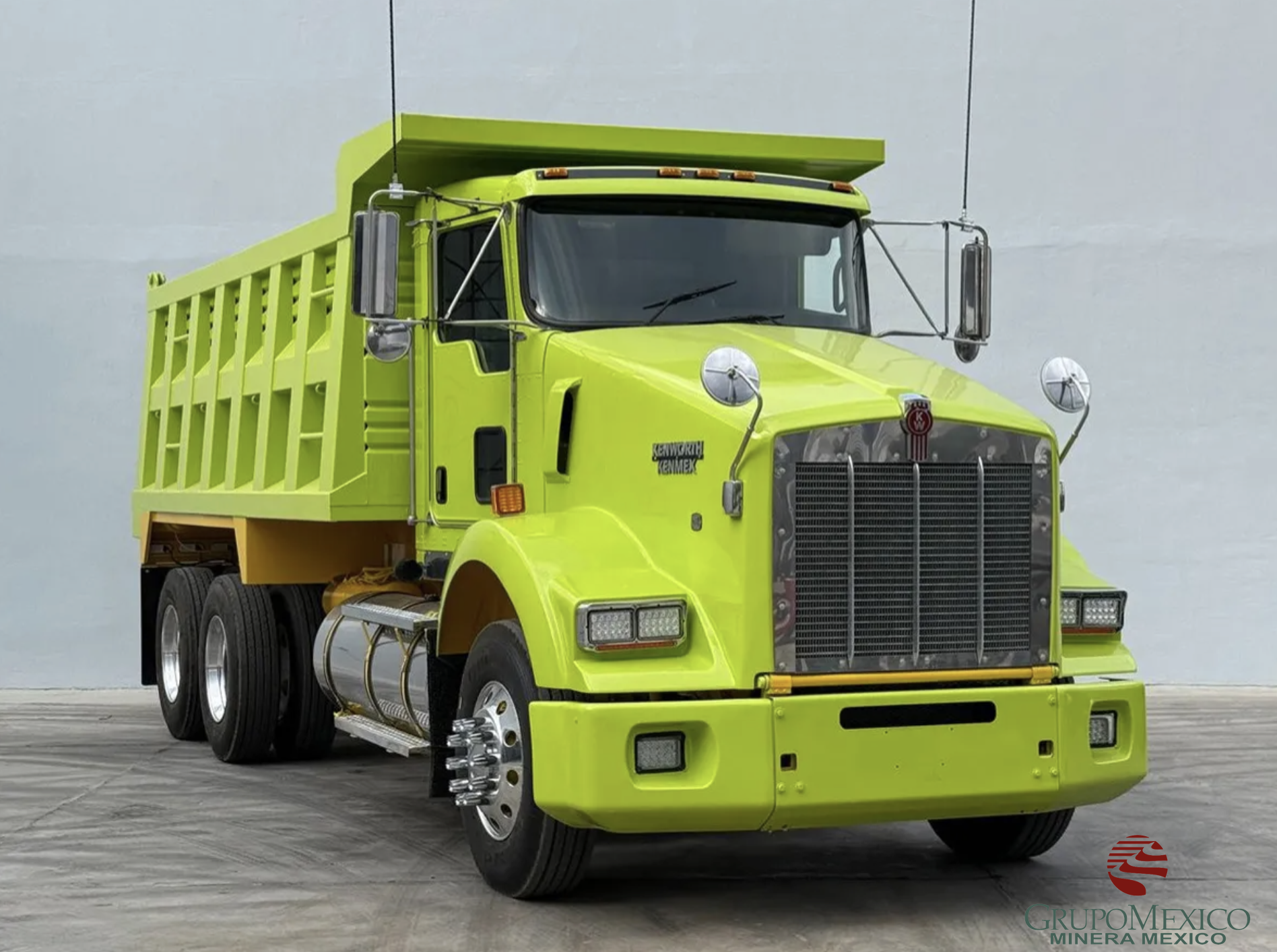 Volteo Kenworth Modelo T800 Año 2016 Precio $ 950,000.00