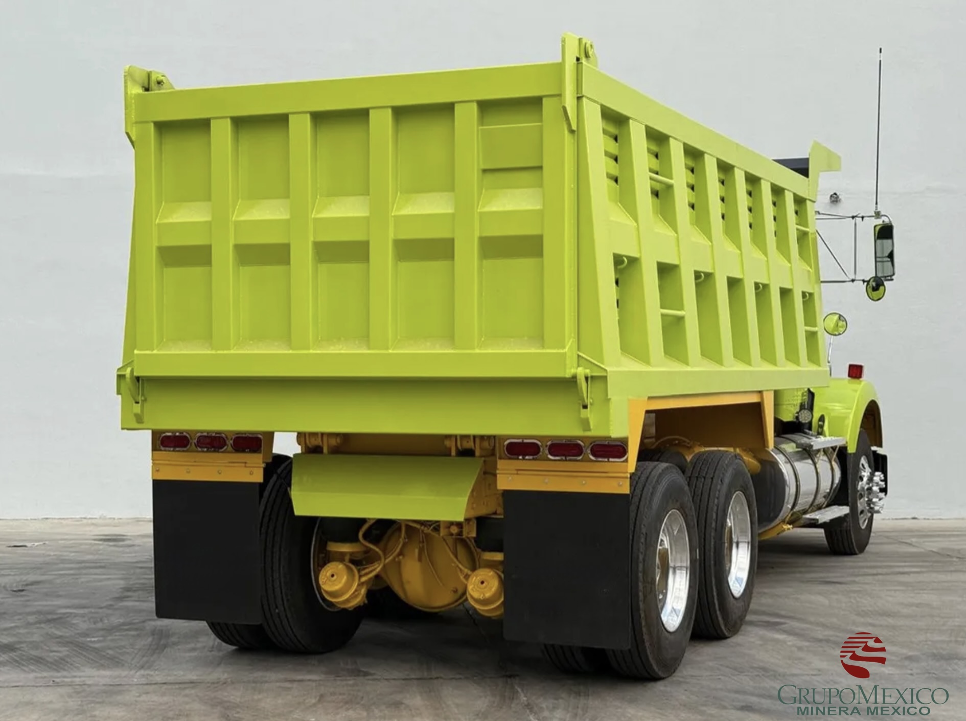 Volteo Kenworth Modelo T800 Año 2016 Precio $ 950,000.00 - Imagen 6