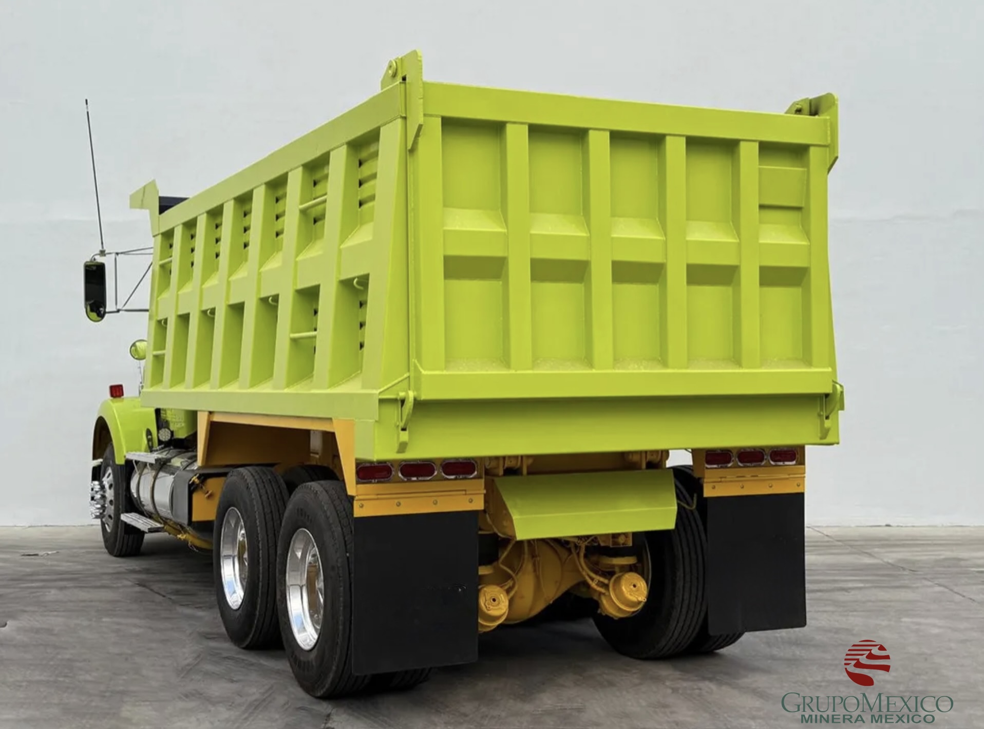 Volteo Kenworth Modelo T800 Año 2016 Precio $ 950,000.00 - Imagen 8