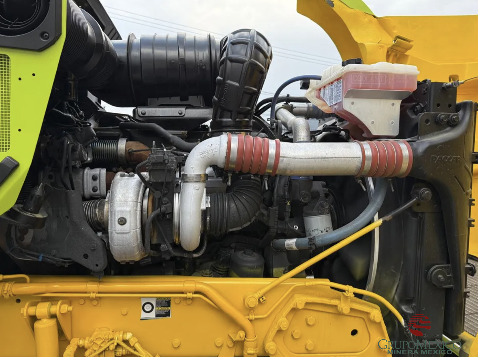 Volteo Kenworth Modelo T800 Año 2016 Precio $ 950,000.00 - Imagen 16